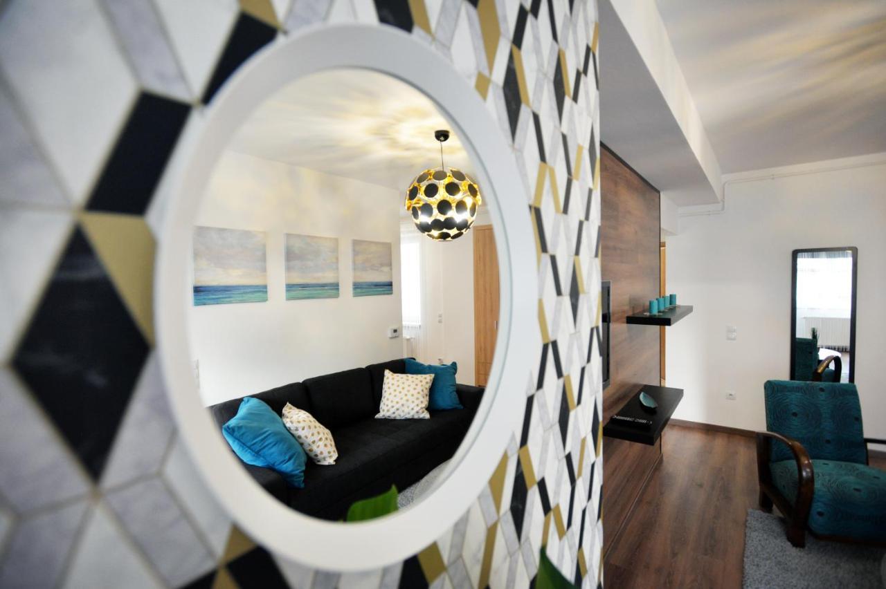 One Luxury Suites Eger Eksteriør bilde