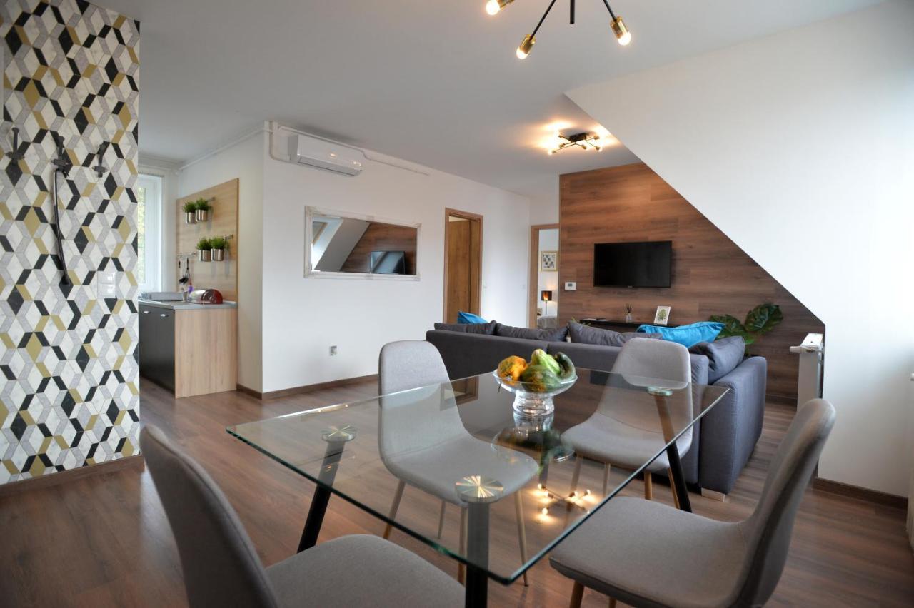 One Luxury Suites Eger Eksteriør bilde